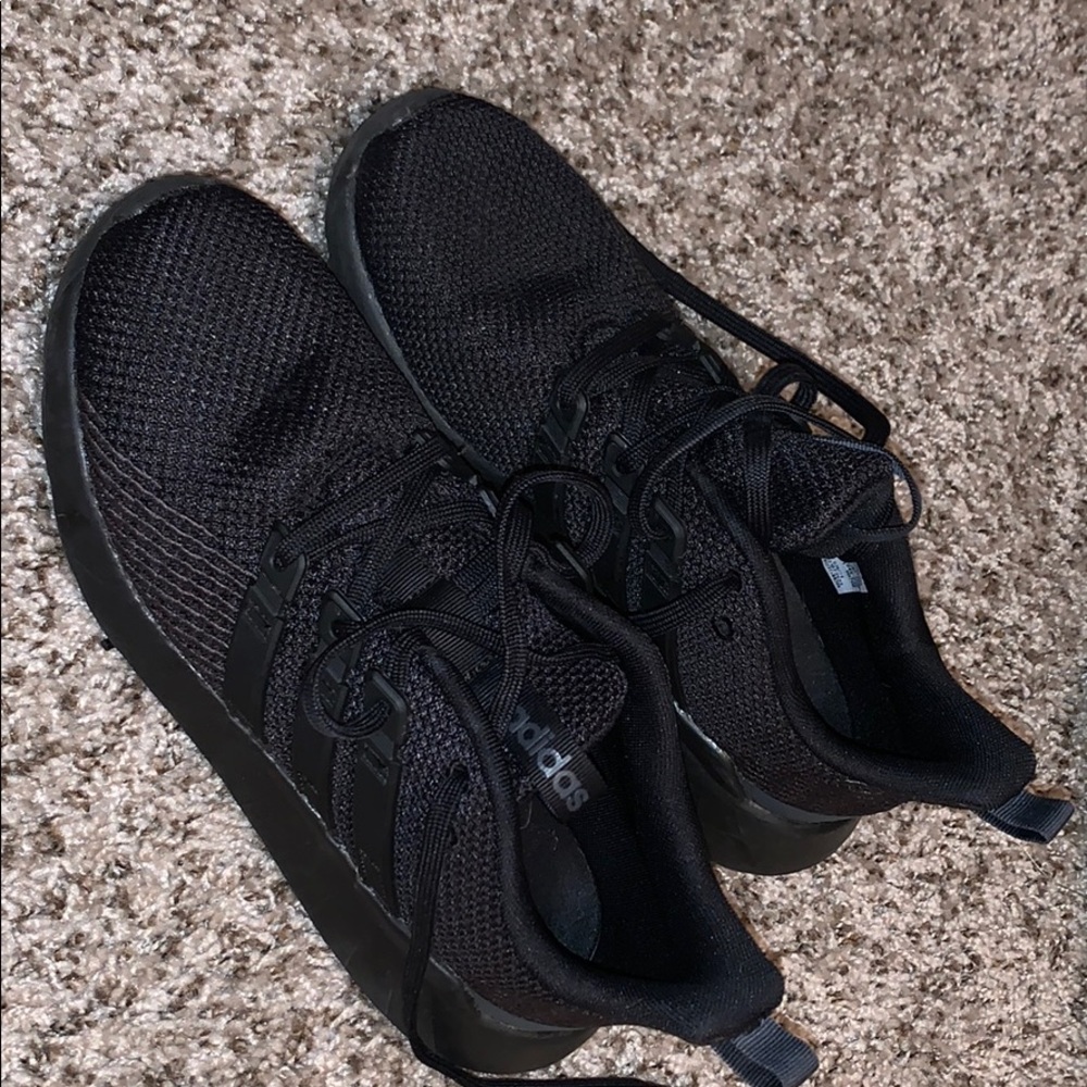 Adidas sneakers like new